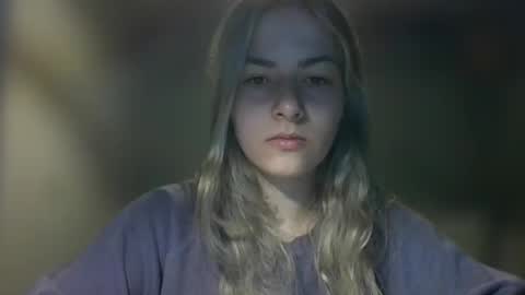 Snapshot of rosie_june chatting on February 2025 07:47:02 AM Rosie online show from February 2025 07:47:02 AM