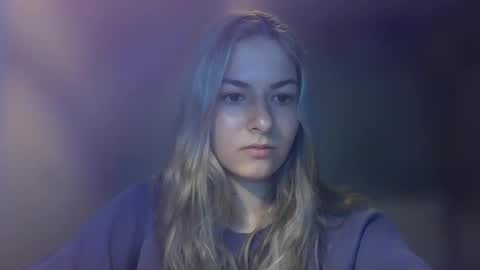 Snapshot of rosie_june chatting on February 2025 10:53:01 AM Rosie online show from February 2025 10:53:01 AM