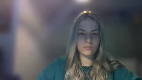 Snapshot of rosie_june chatting on February 2025 11:11:02 AM Rosie online show from February 2025 11:11:02 AM