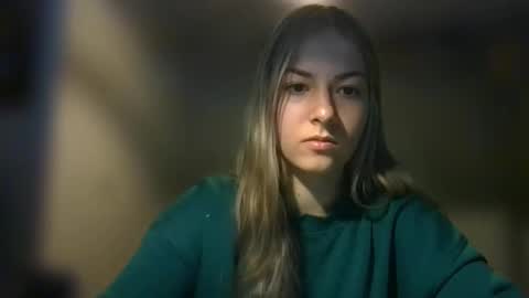 Snapshot of rosie_june chatting on February 2025 07:55:02 AM Rosie online show from February 2025 07:55:02 AM