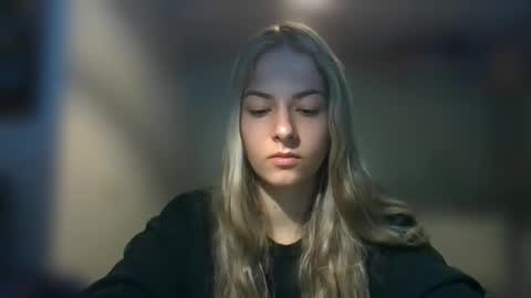 Snapshot of rosie_june chatting on February 2025 11:11:02 AM Rosie online show from February 2025 11:11:02 AM