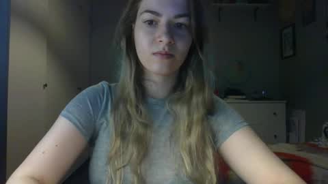 Snapshot of rosie_june chatting on November 2025 07:53:01 AM Rosie online show from November 2025 07:53:01 AM