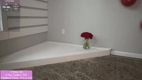 Rosie Bones online show from February 2025 06:00:01 PM