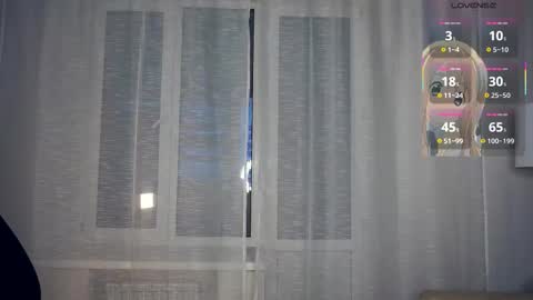 Edwina online show from October 2025 04:29:02 AM