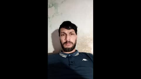 Snapshot of roskof69 chatting on November 2025 03:41:01 AM Ribuu online show from November 2025 03:41:01 AM