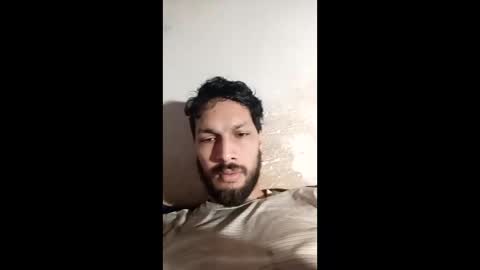 Snapshot of roskof69 chatting on November 2025 01:26:01 AM Ribuu online show from November 2025 01:26:01 AM