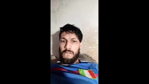 Snapshot of roskof69 chatting on November 2025 09:42:02 AM Ribuu online show from November 2025 09:42:02 AM