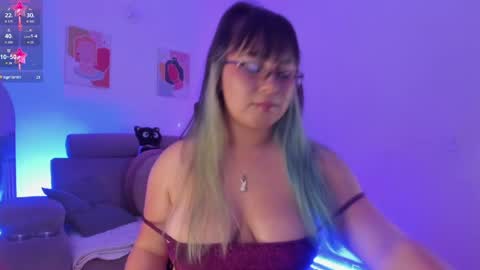 ross_lee online show from April 2026 07:07:02 PM