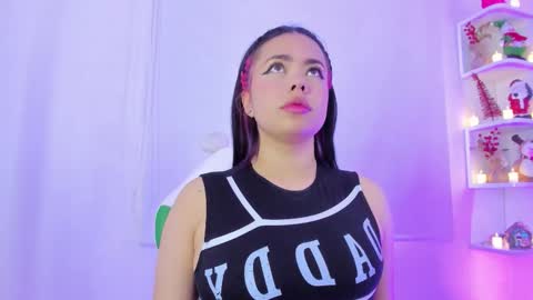   online show from November 2025 12:00:02 PM