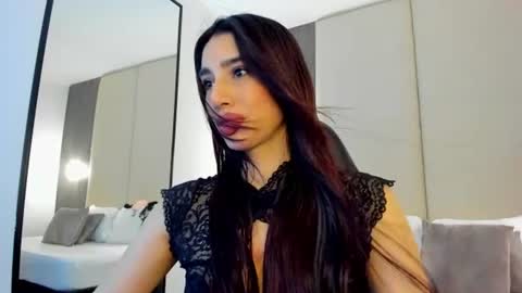 R O S S E online show from July 2026 05:59:01 PM