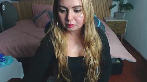 Snapshot of rosse_meyer chatting on September 2025 07:51:02 PM MY NAME IS ROSSE online show from September 2025 07:51:02 PM