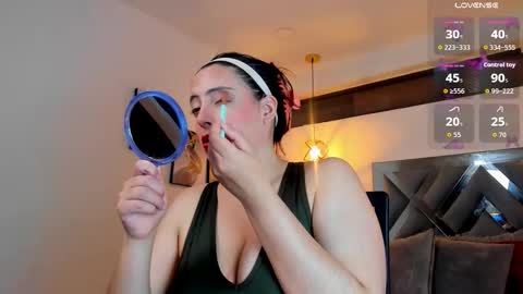 Ross online show from October 2025 04:43:02 AM