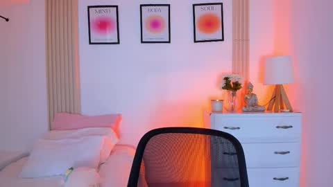 rossy_x online show from January 2026 06:21:02 PM