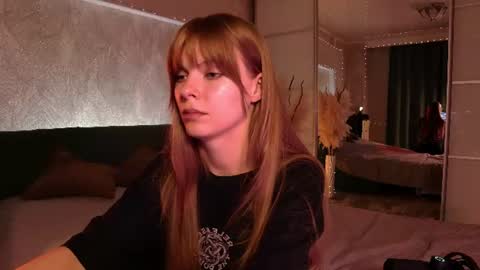 rosy_black_ online show from July 2026 08:33:02 PM