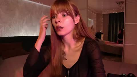 rosy_black_ online show from July 2026 07:21:01 PM