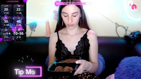 rosy_madison77 online show from September 2025 07:35:02 AM