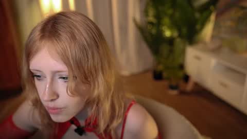 Snapshot of rosy_petal chatting on September 2025 09:03:02 PM rosy_petal online show from September 2025 09:03:02 PM
