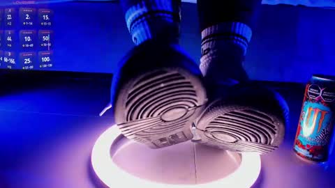 rosyejones online show from October 2025 02:43:02 AM