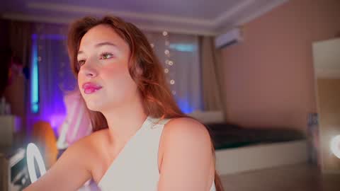 Snapshot of rosyemily chatting on September 2025 07:51:02 AM Hi Im Maria Check my Bio online show from September 2025 07:51:02 AM