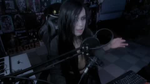 Snapshot of rotten_dreams chatting on February 2025 10:54:01 PM rot online show from February 2025 10:54:01 PM