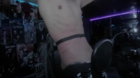 Snapshot of rotten_dreams chatting on February 2025 11:48:01 PM rot online show from February 2025 11:48:01 PM