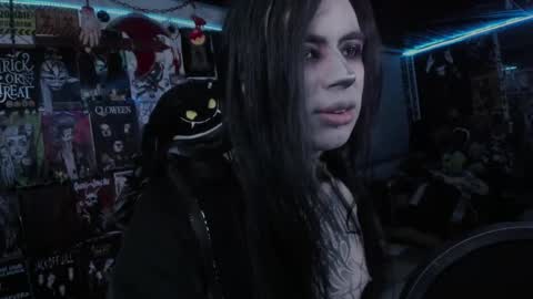 Snapshot of rotten_dreams chatting on October 2025 11:57:02 PM rot online show from October 2025 11:57:02 PM