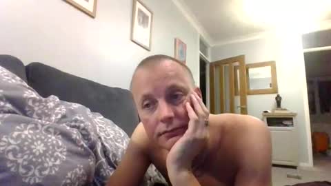 rotunda1874 online show from April 2026 12:26:02 AM