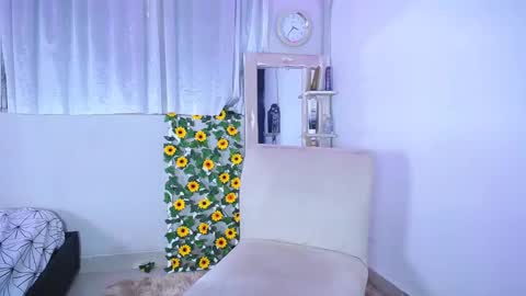 Snapshot of rous_25 chatting on December 2024 03:53:01 PM rous_25 online show from December 2024 03:53:01 PM