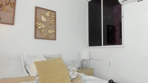 Snapshot of rouse_46 chatting on December 2024 10:37:01 PM Rouse online show from December 2024 10:37:01 PM