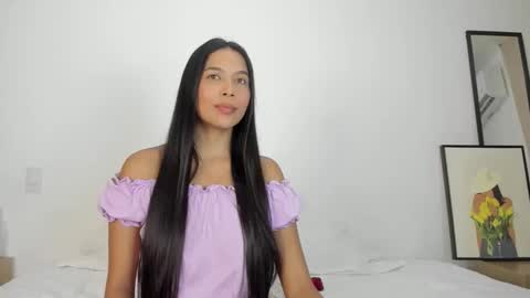 Snapshot of rouse_46 chatting on October 2025 10:01:01 PM Rouse online show from October 2025 10:01:01 PM