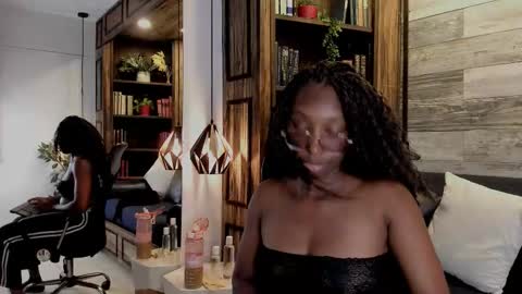 rouselux online show from February 2026 09:04:01 PM