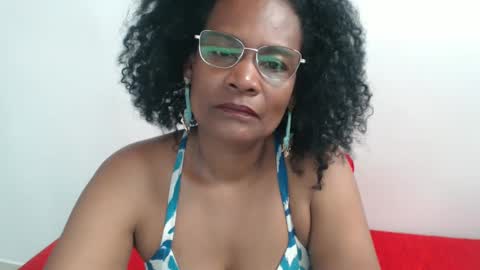 luxa online show from December 2024 07:32:02 PM
