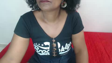 luxa online show from December 2024 07:50:02 PM