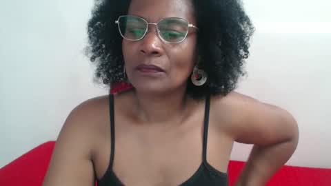 luxa online show from December 2024 07:32:02 PM