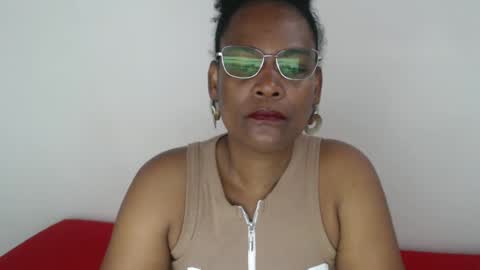 luxa online show from December 2024 12:34:01 PM