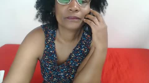 luxa online show from December 2024 05:04:01 PM
