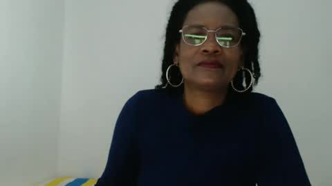 luxa online show from September 2025 01:11:02 PM