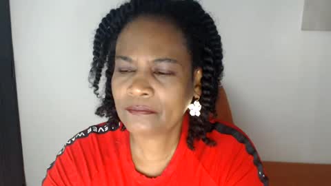 Snapshot of roushlove chatting on July 2026 07:05:02 PM luxa online show from July 2026 07:05:02 PM