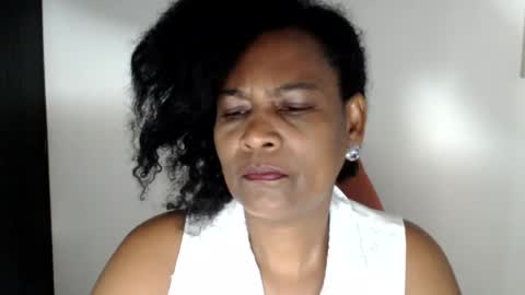 Snapshot of roushlove chatting on July 2026 01:13:02 PM luxa online show from July 2026 01:13:02 PM