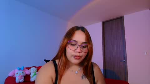 Snapshot of rousrossell_4 chatting on May 2026 06:48:02 PM Call me Rous online show from May 2026 06:48:02 PM