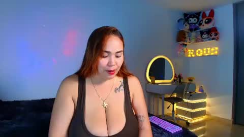 Snapshot of rousrossell_4 chatting on June 2026 09:37:02 PM Call me Rous online show from June 2026 09:37:02 PM