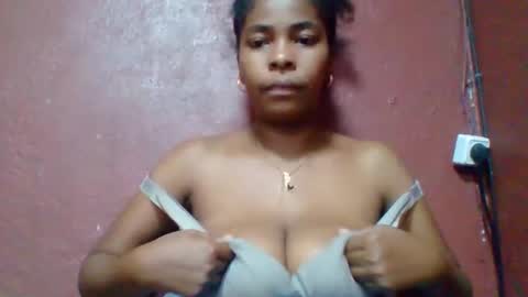 rovaelyah online show from March 2026 04:22:01 PM