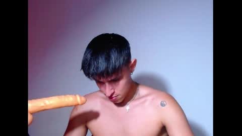 rowanboy23 online show from July 2026 08:30:02 PM