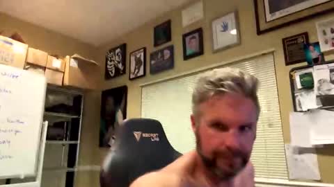 Snapshot of rowdypete787 chatting on September 2025 03:52:01 AM rowdypete787 online show from September 2025 03:52:01 AM