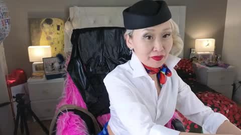 Roxalana online show from April 2026 09:40:02 PM