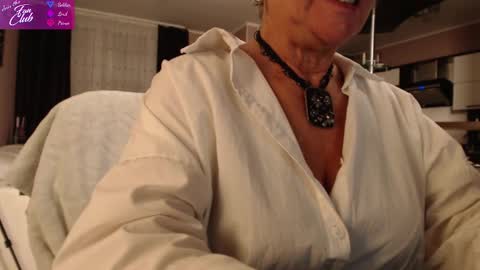 Roxana online show from December 2024 05:22:01 PM