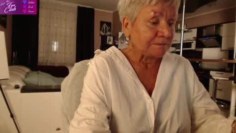 Roxana online show from December 2024 04:09:01 PM