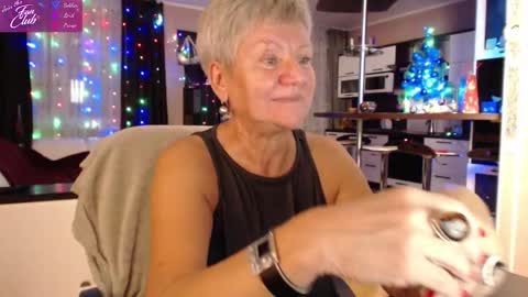 Roxana online show from December 2024 06:13:01 PM