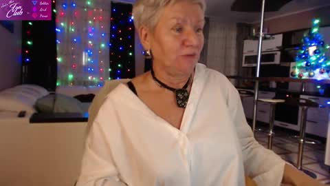 Roxana online show from January 2025 06:06:01 PM