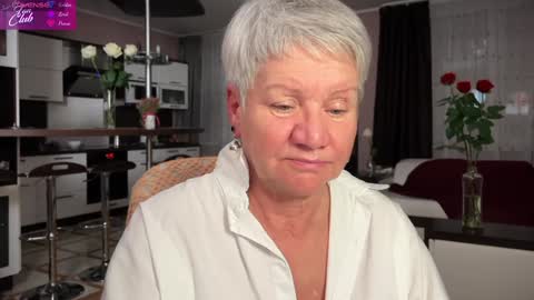 Roxana online show from February 2025 10:11:01 PM